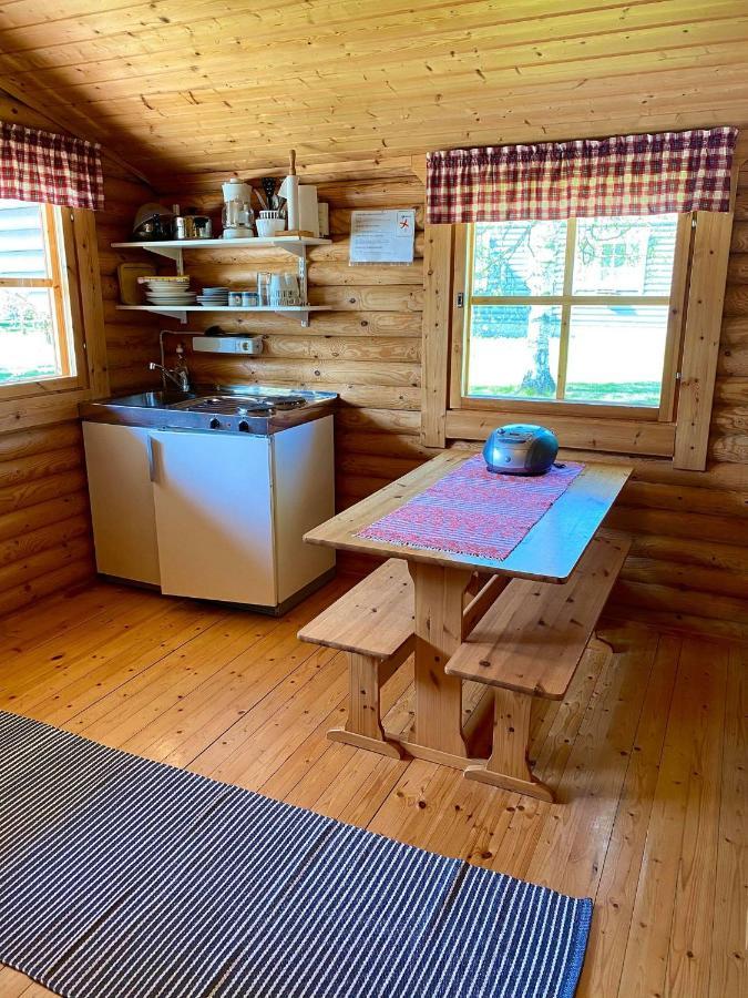 Huhtaniemen Moekkikylae Hotel Veteli Ngoại thất bức ảnh